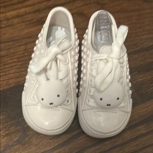 Mini Melissa White Sneakers with Woven Detail